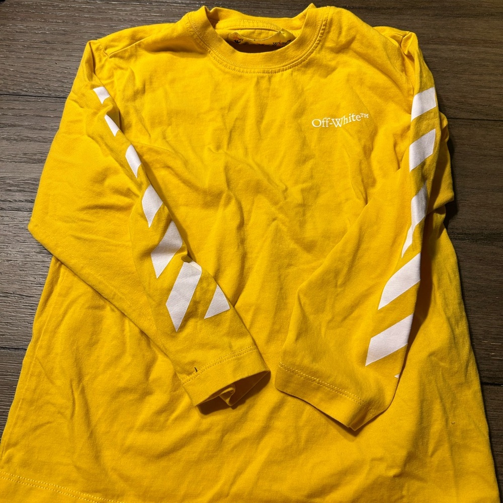 Off white crew neck toddler